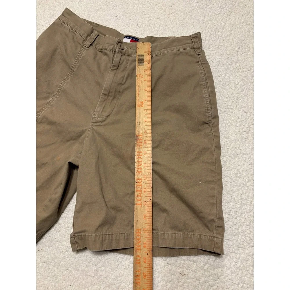 Tommy Hilfiger Mens Shorts 30 Flat Front Khaki 100% Cotton Solid Size 30 Twill
